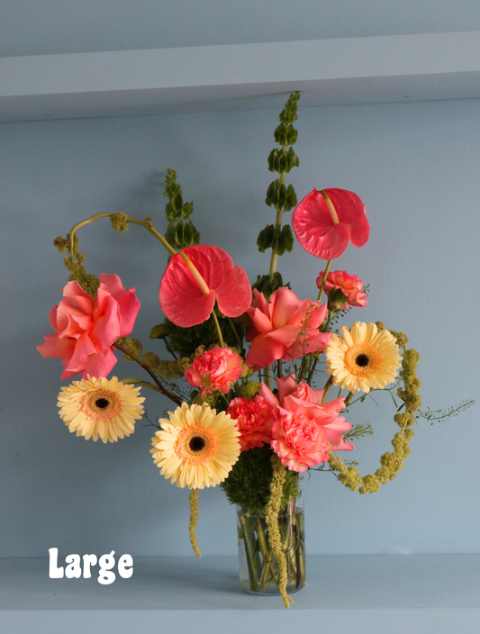 Flower Street Signature Vase Arrangement